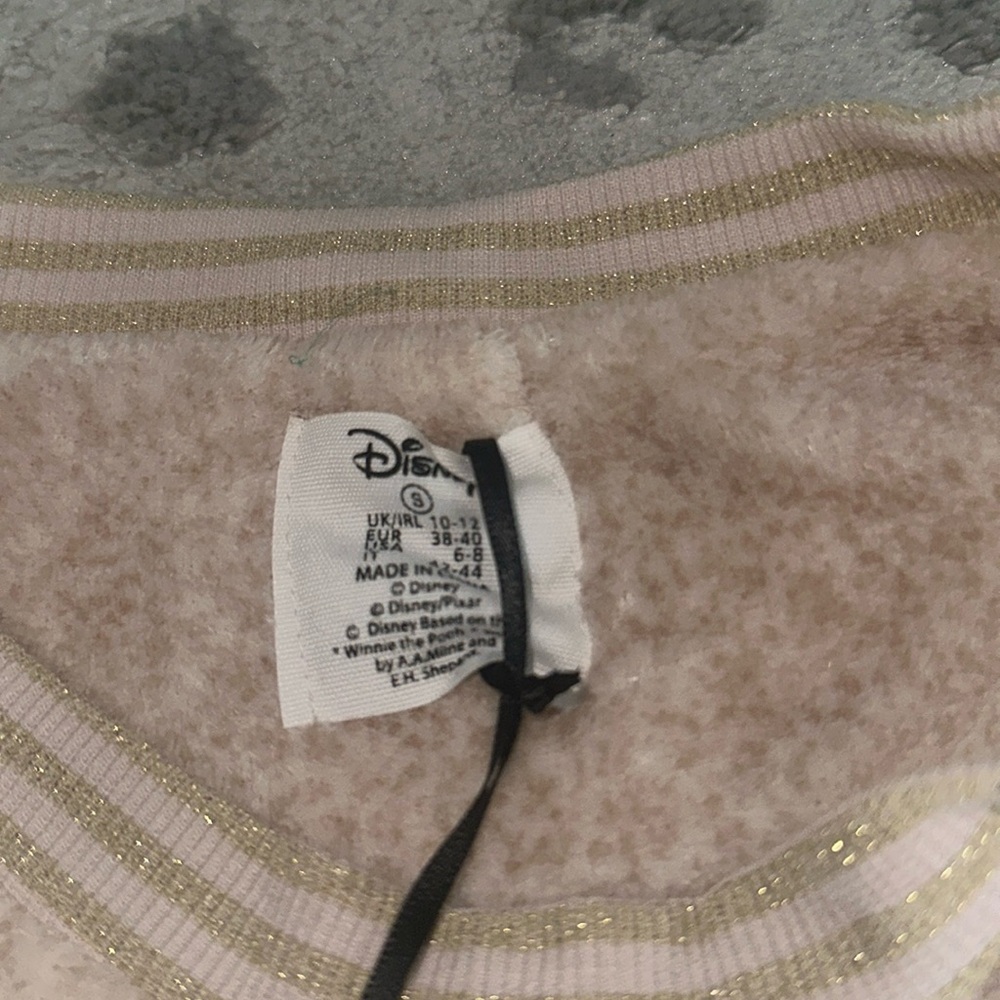 Disney at primark Winnie the Pooh being fleece pajama set - Picture 6 of 6